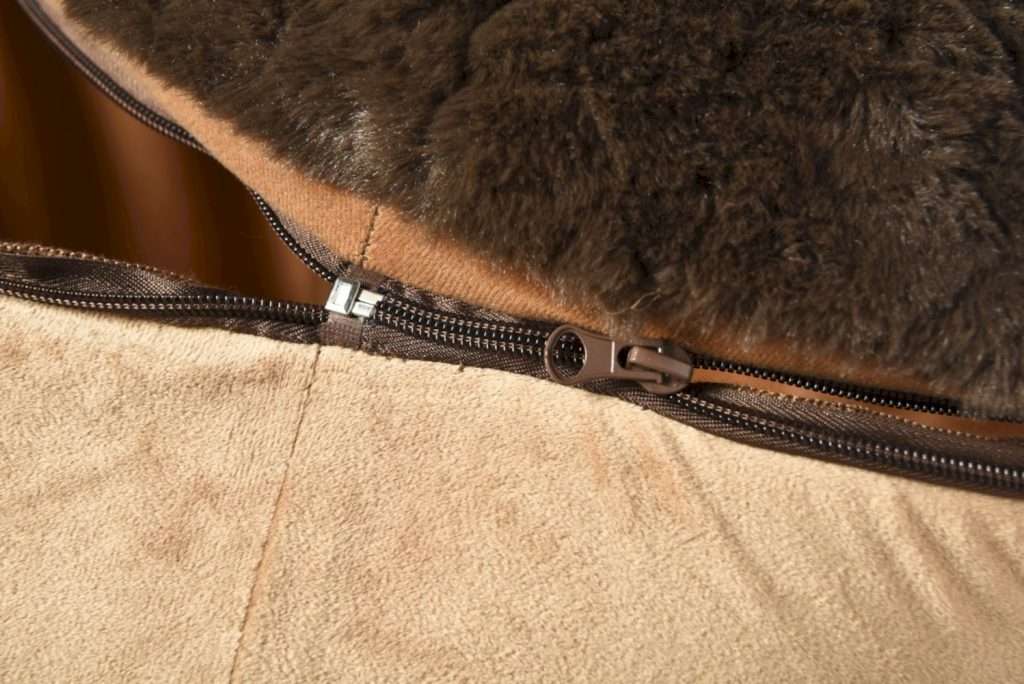 calming plush pet beds