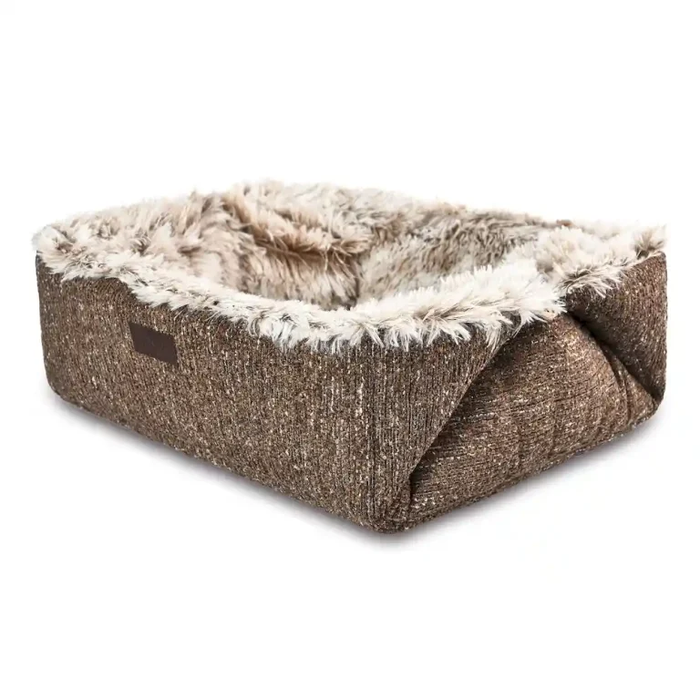 manufacture faux fur dog beds