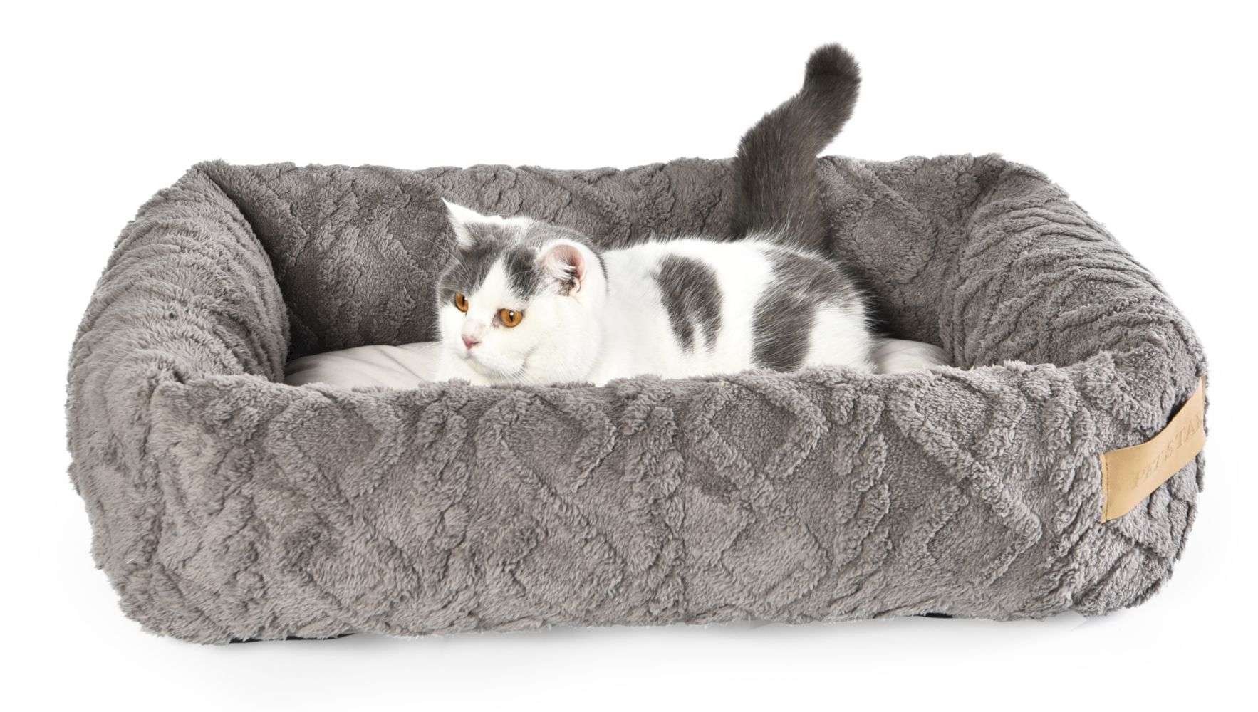 plush pets beds