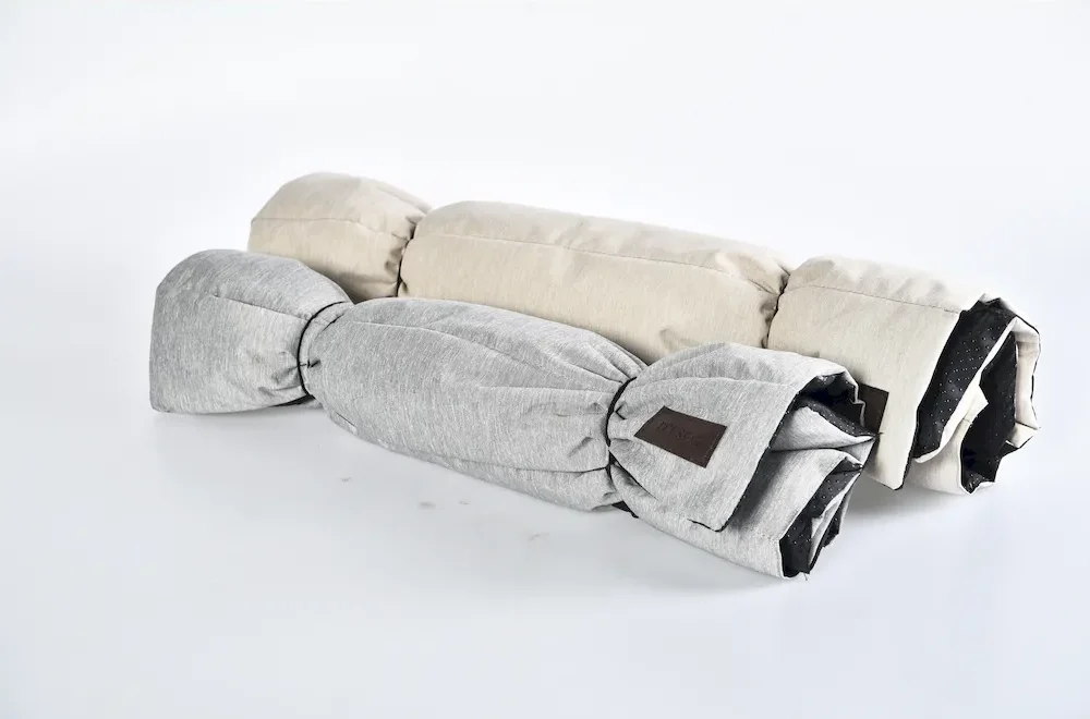 portable waterproof dog mat