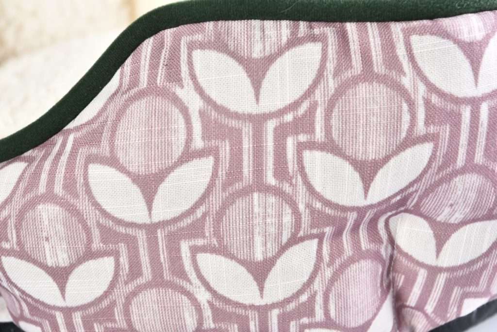 printed rectangular pet bed
