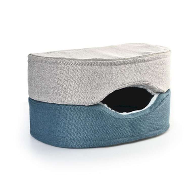 warm cat bed