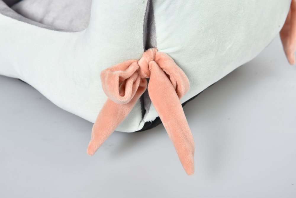 winter pet plush bed