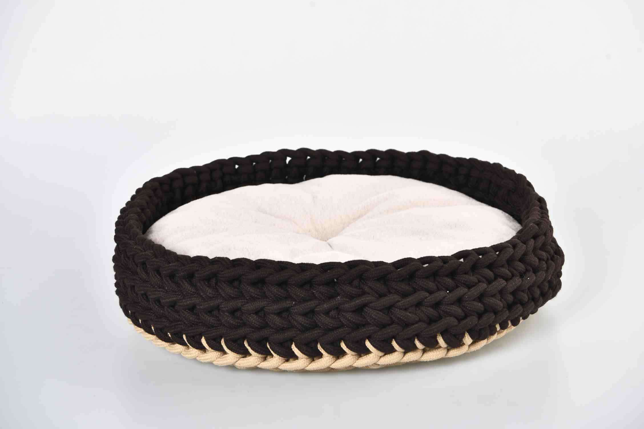 Wholesale Woven Cat Bed