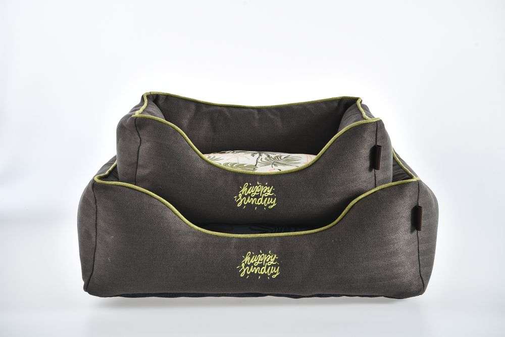 non-slip dogs beds