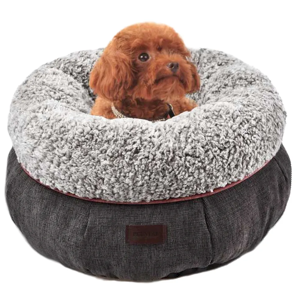 Body-heat reflective dog bed