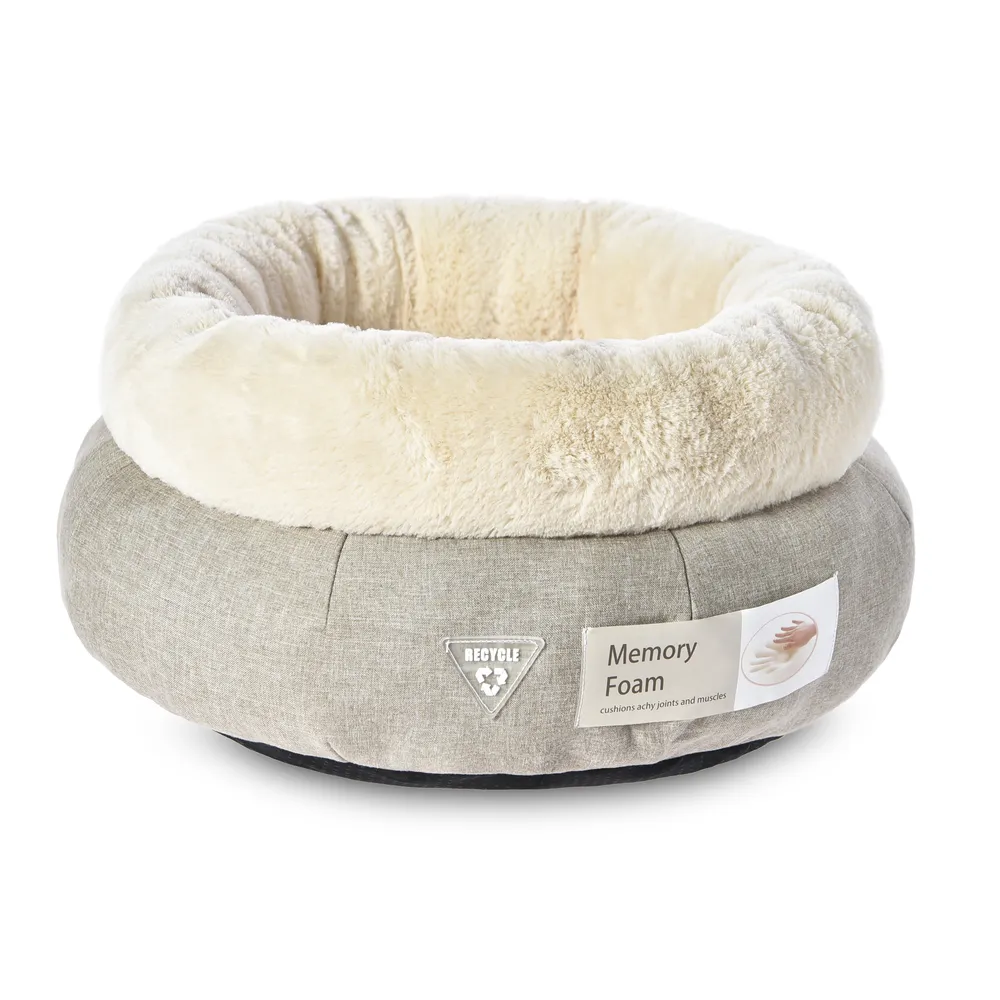 round fuzzy cat bed