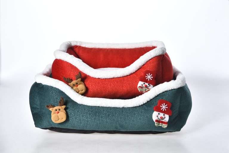 Cama para mascotas de terciopelo rojo y verde