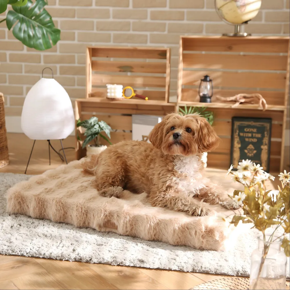 Cama de pele falsa para cão personalizada