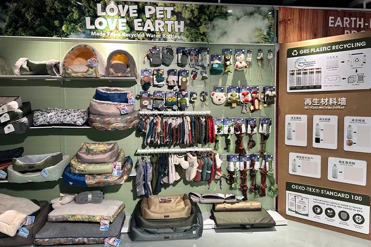 2026 industrial sourcing matrix for eco-friendly dog beds manufactured from recycled plastic bottles under certified GRS standards
