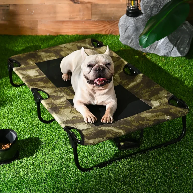 Heavy-duty camouflage outdoor dog bed with 1050D Oxford fabric for camping, hiking and OEM wholesale projects