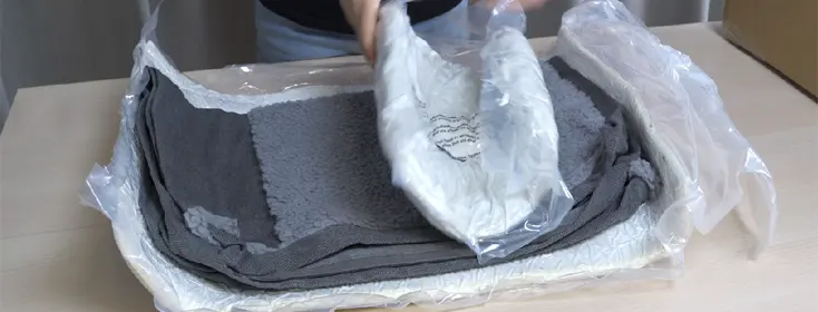 Vacuum compression packaging