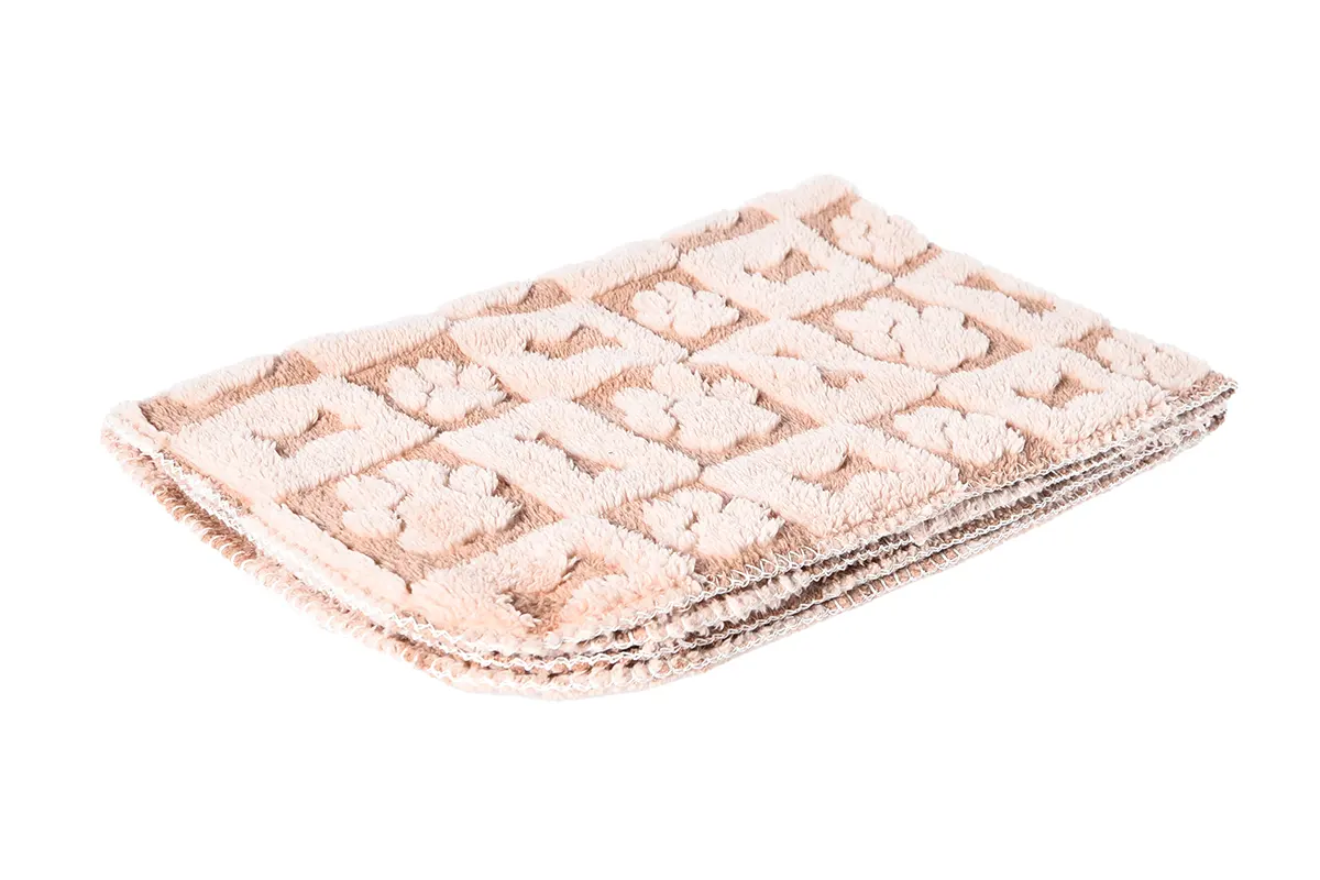 YF136074 paw print jacquard dog blanket white background