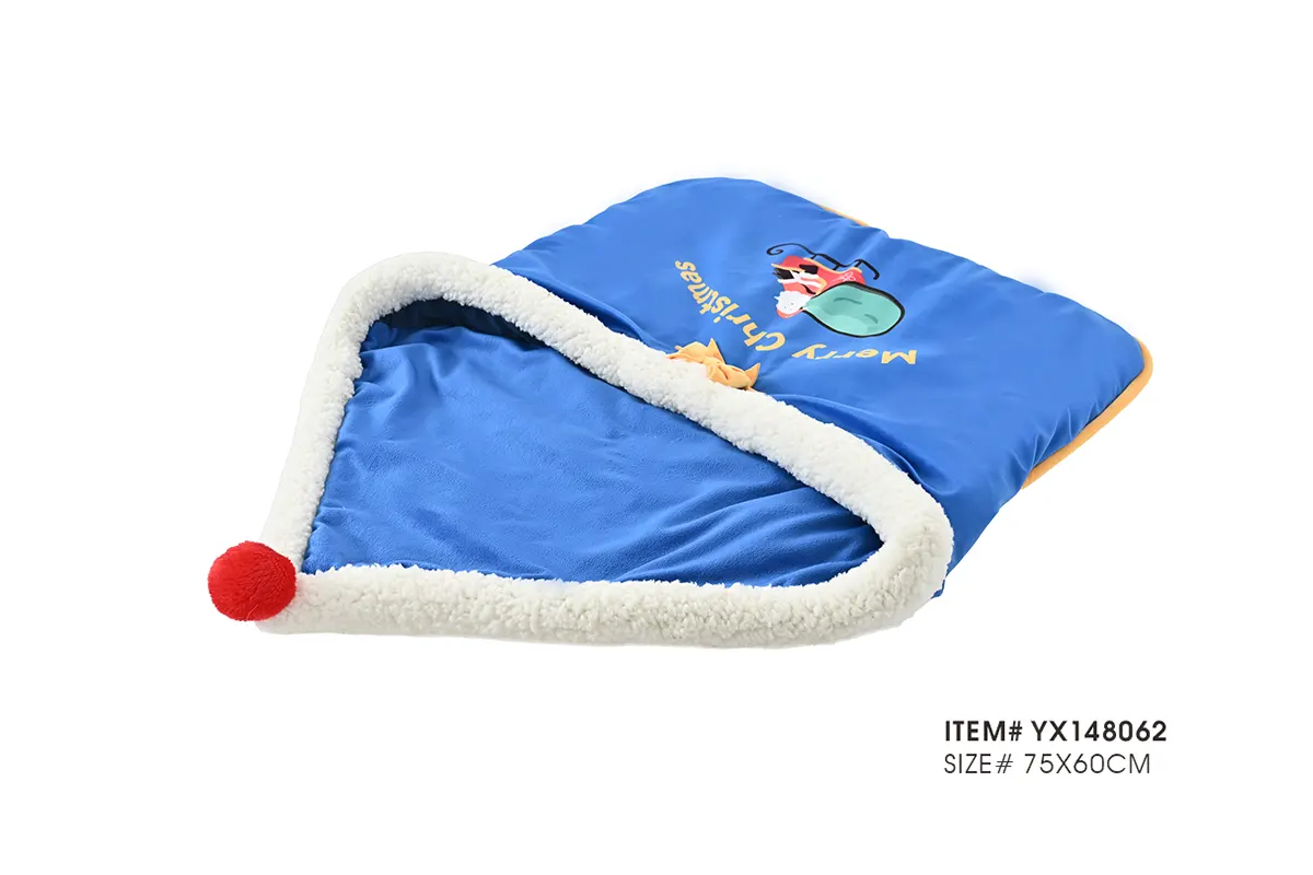 Christmas pet caves and sleeping bag pet beds for wholesale programs
