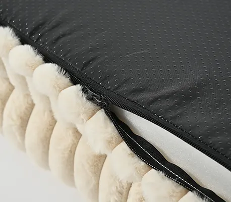 Zipper design for the removable cover of the YF144084 oversize sofa dog bed
