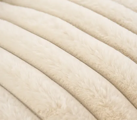 Thick-stripe faux rabbit fur surface of the YF144114 waterproof sofa dog bed
